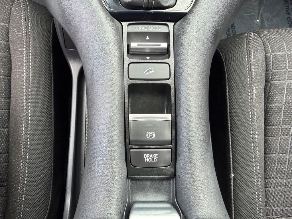 Used 2024 Honda HR-V LX image 28