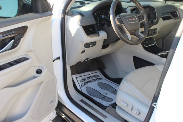 Used 2020 GMC Terrain Denali w/ LPO, Floor Liner Package FWD image 24