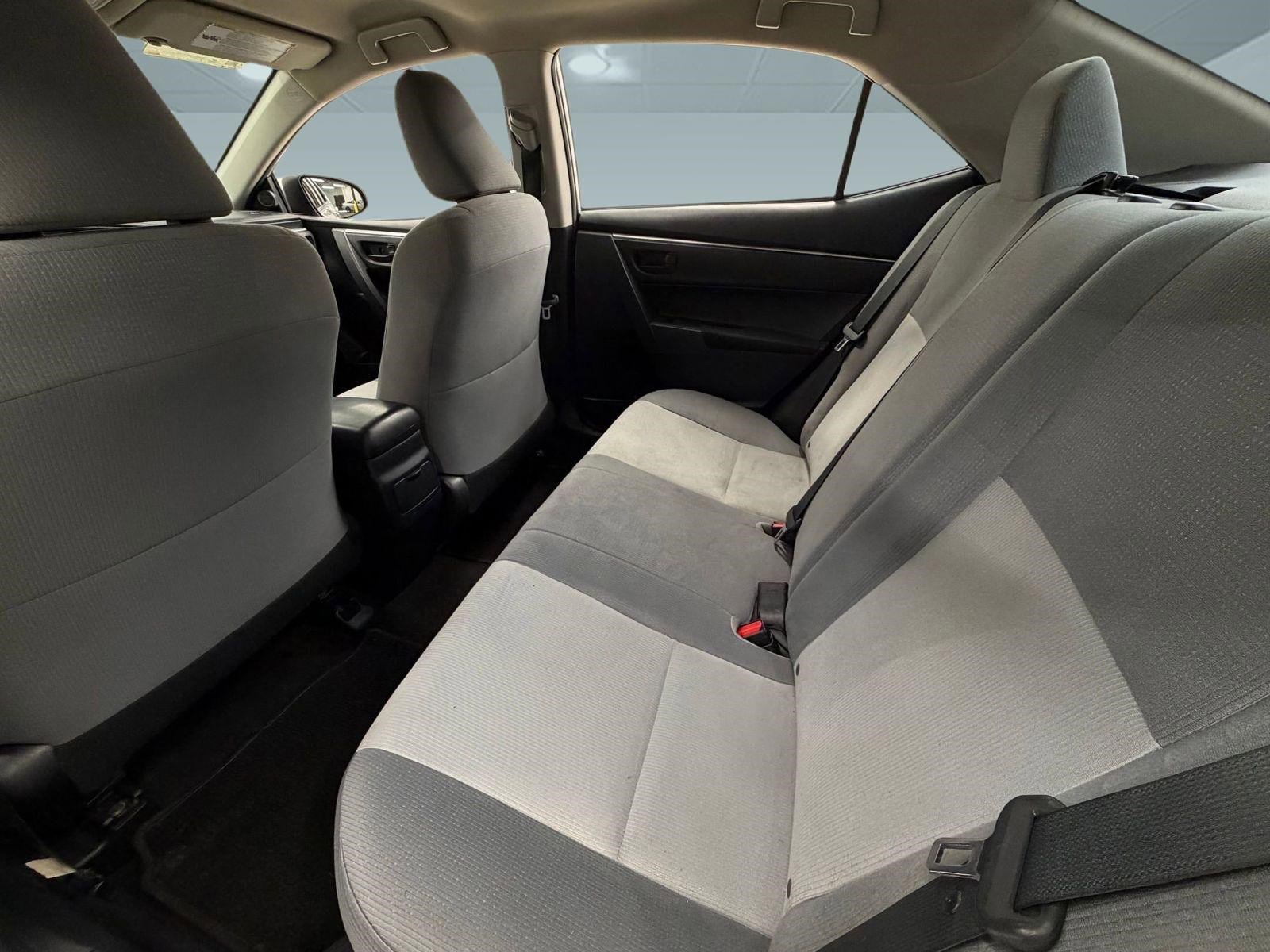 Used 2016 Toyota Corolla L FWD image 20