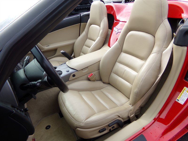 Used 2006 Chevrolet Corvette Convertible image 35