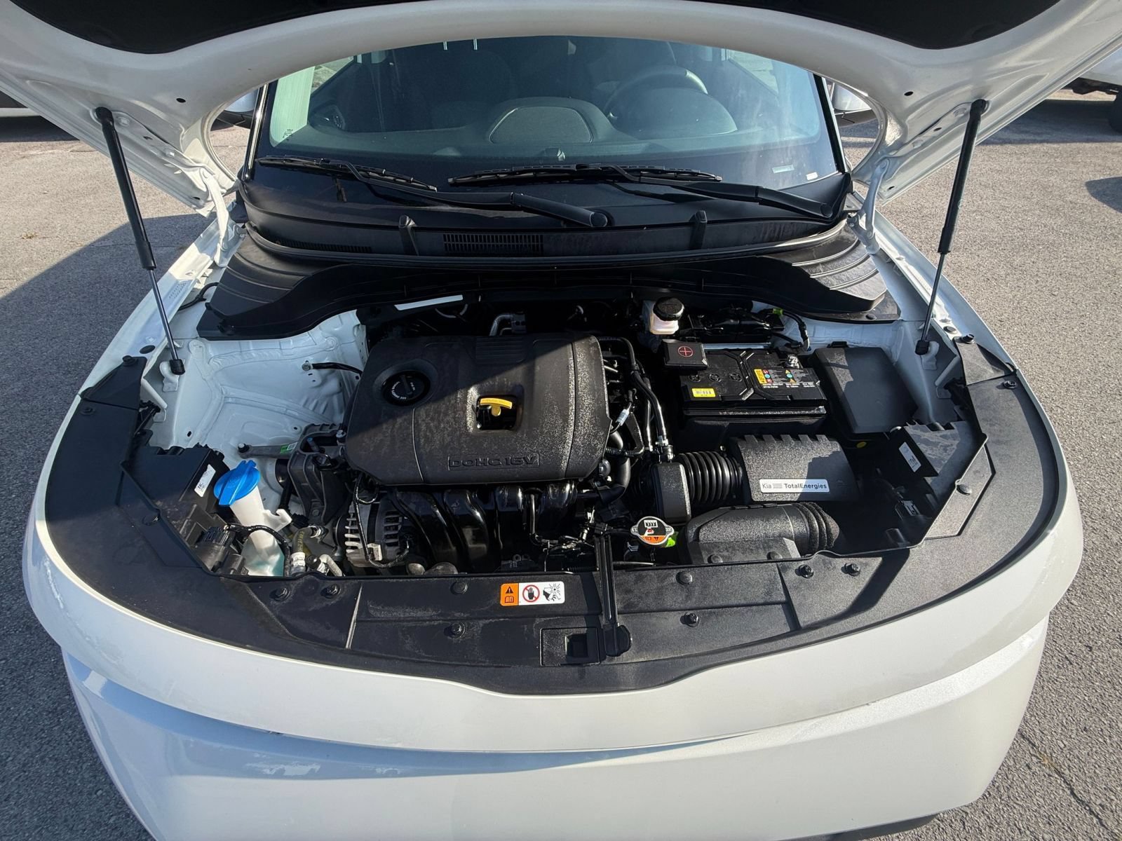 Used 2025 Kia Soul LX w/ LX Technology Package FWD image 30