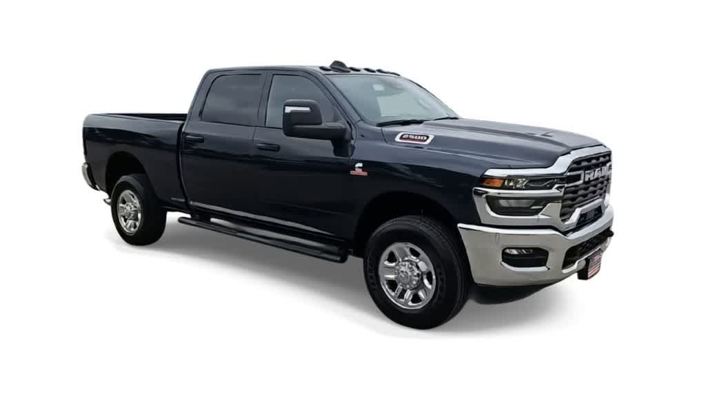Used 2026 RAM 2500 Tradesman AWD/4WD image 2