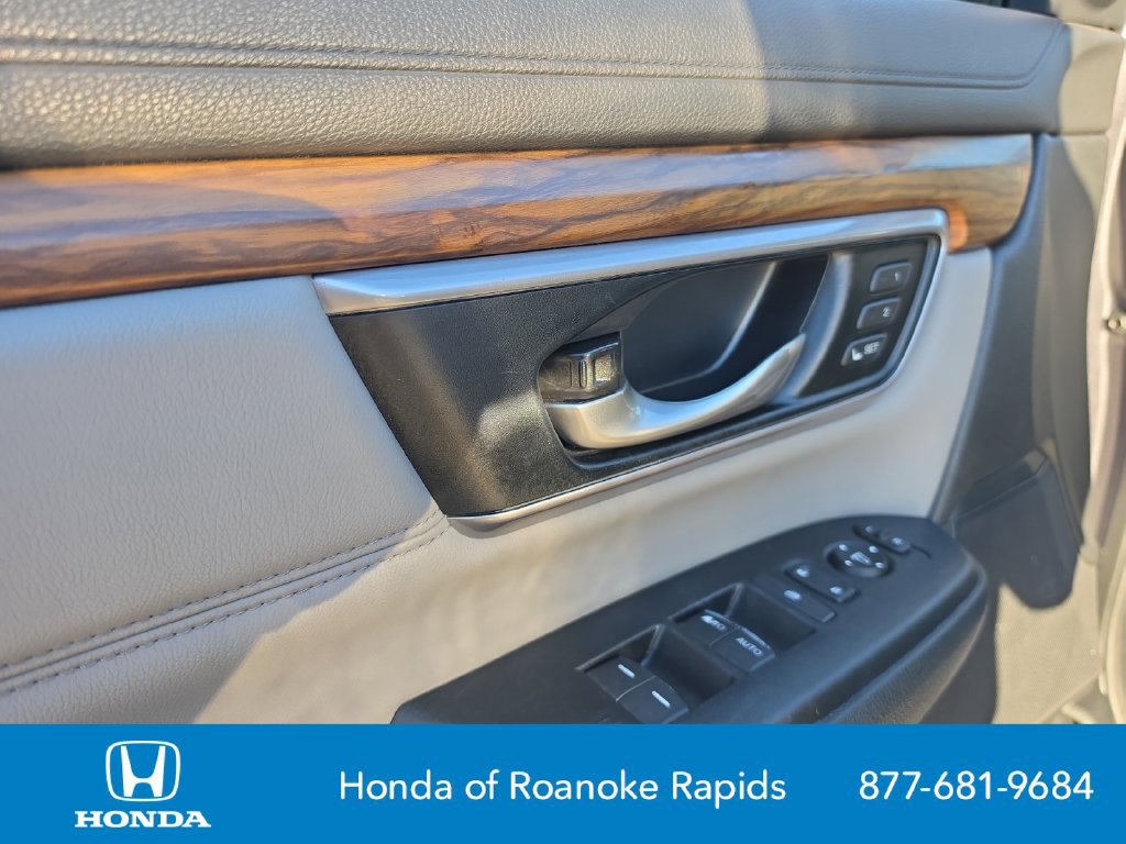 Used 2018 Honda CR-V EX-L image 11
