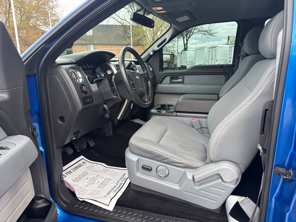 Used 2014 Ford F150 XLT w/ XLT Chrome Package AWD/4WD image 17
