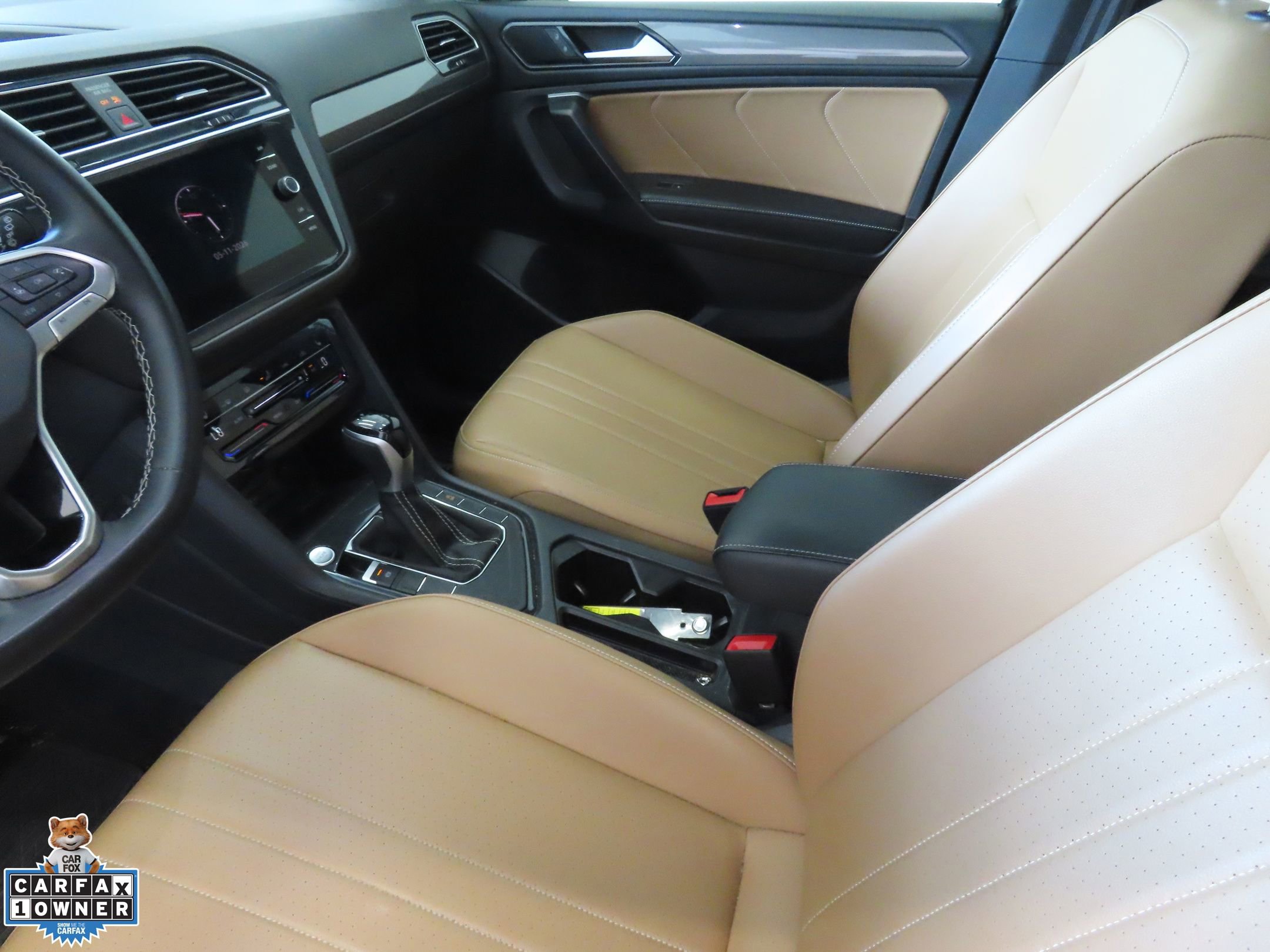 Used 2024 Volkswagen Tiguan SE FWD image 20