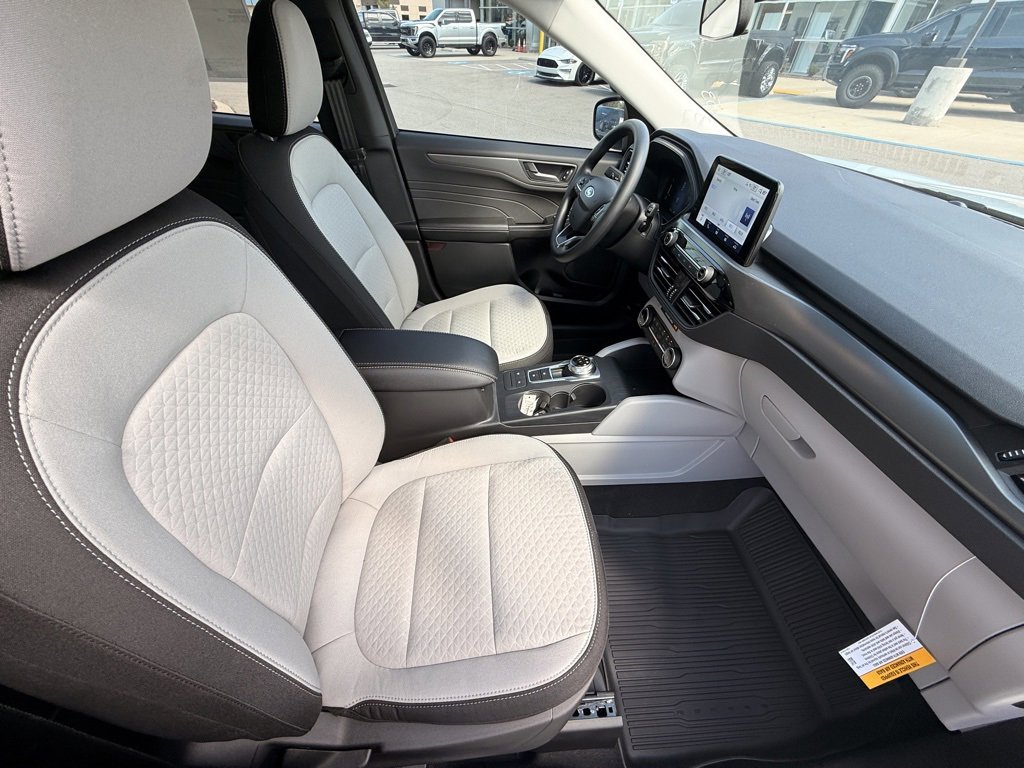New 2025 Ford Escape Active image 11