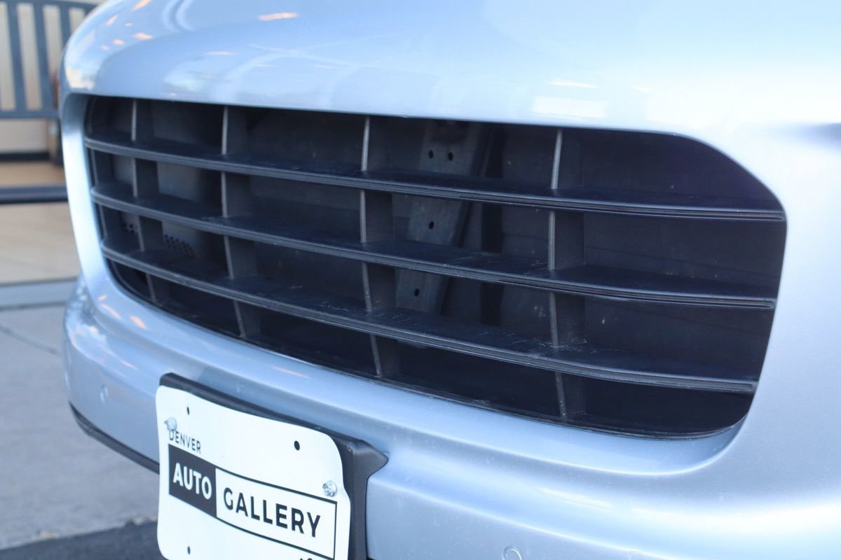 Used 2016 Porsche Cayenne image 32