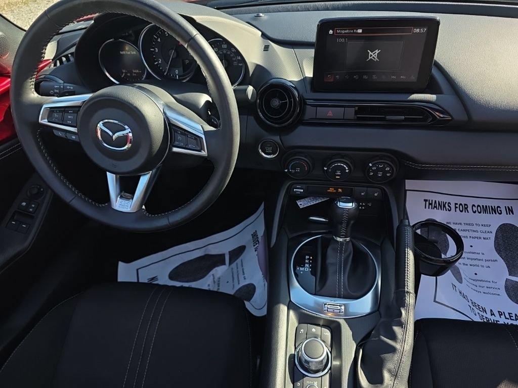 Certified 2021 MAZDA MX-5 Miata RF Club RWD image 17