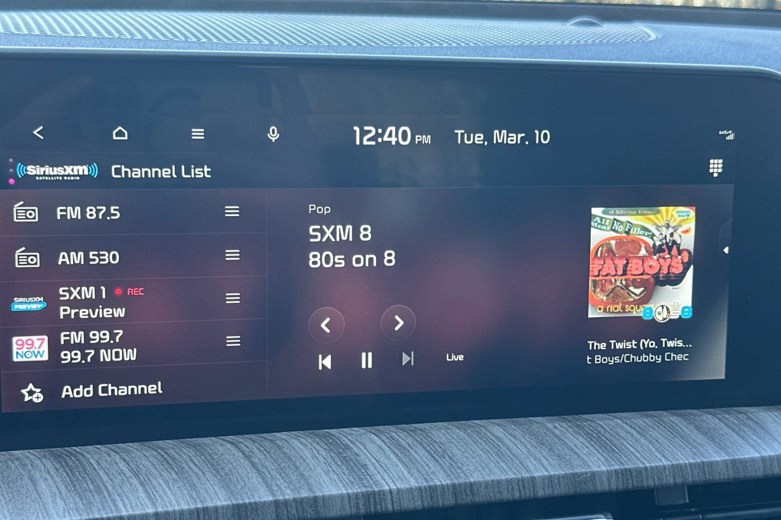 Used 2024 Kia Telluride EX image 28