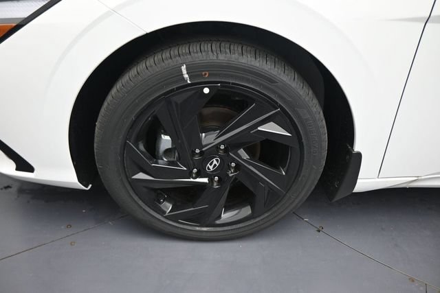 New 2026 Hyundai Elantra SEL Sport Premium FWD image 21