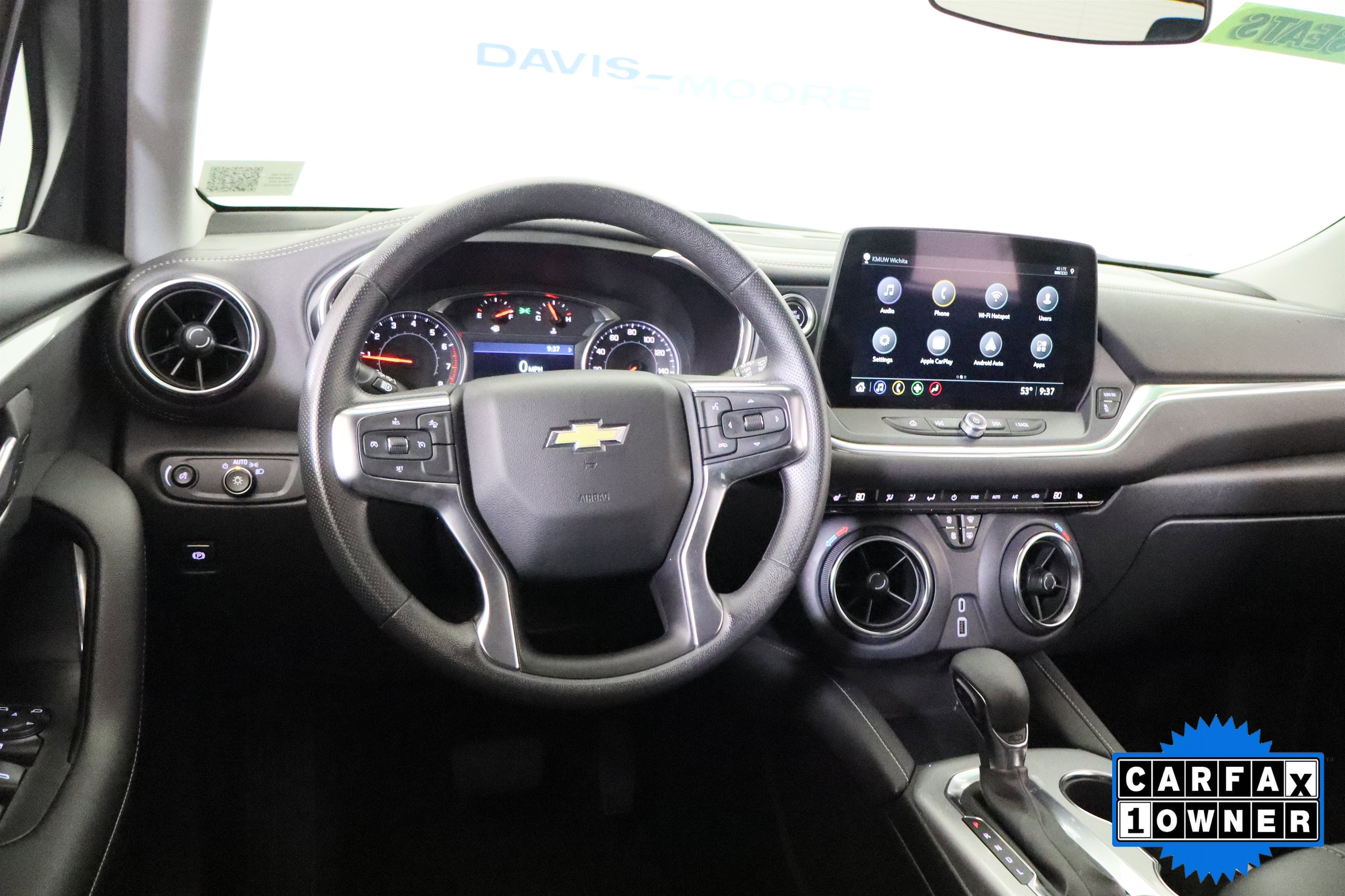 Used 2025 Chevrolet Blazer LT FWD image 16