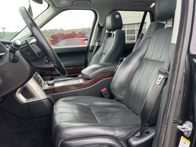 Used 2015 Land Rover Range Rover Supercharged AWD/4WD image 12