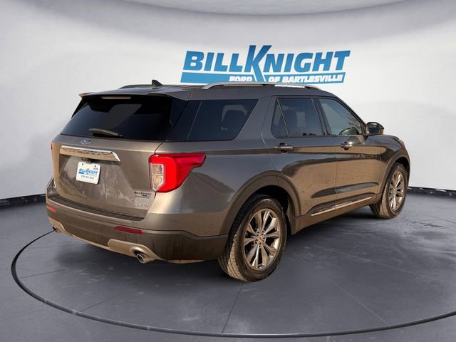 Used 2023 Ford Explorer Limited AWD/4WD image 5