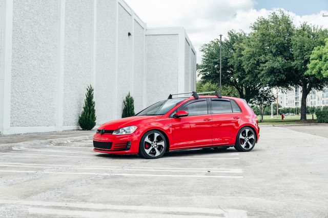 Used 2015 Volkswagen GTI S FWD image 54