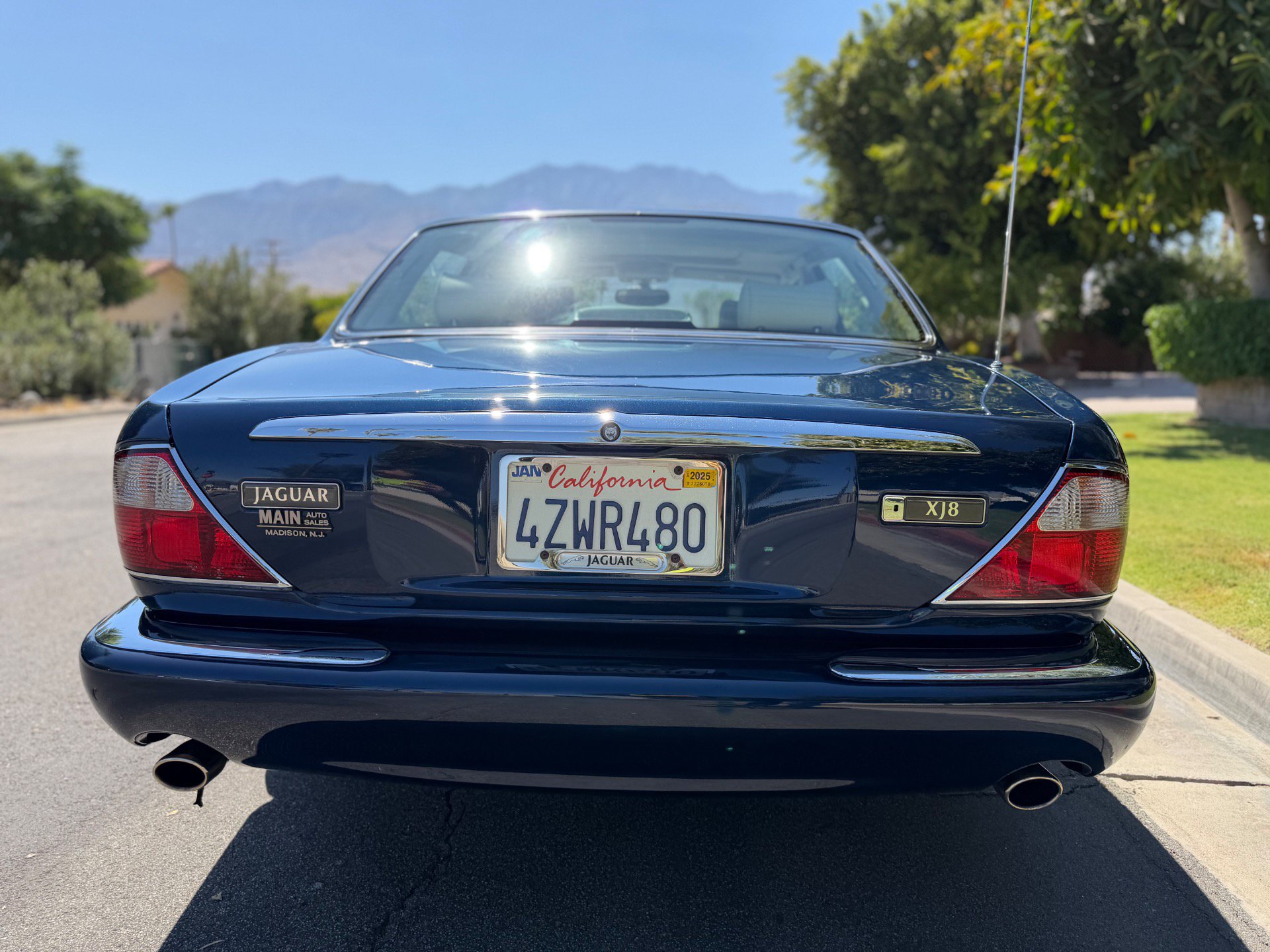 Used 2000 Jaguar XJ8 RWD image 13