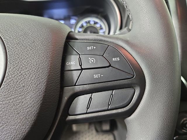 Used 2022 Jeep Cherokee Trailhawk w/ Comfort/Convenience Group image 23