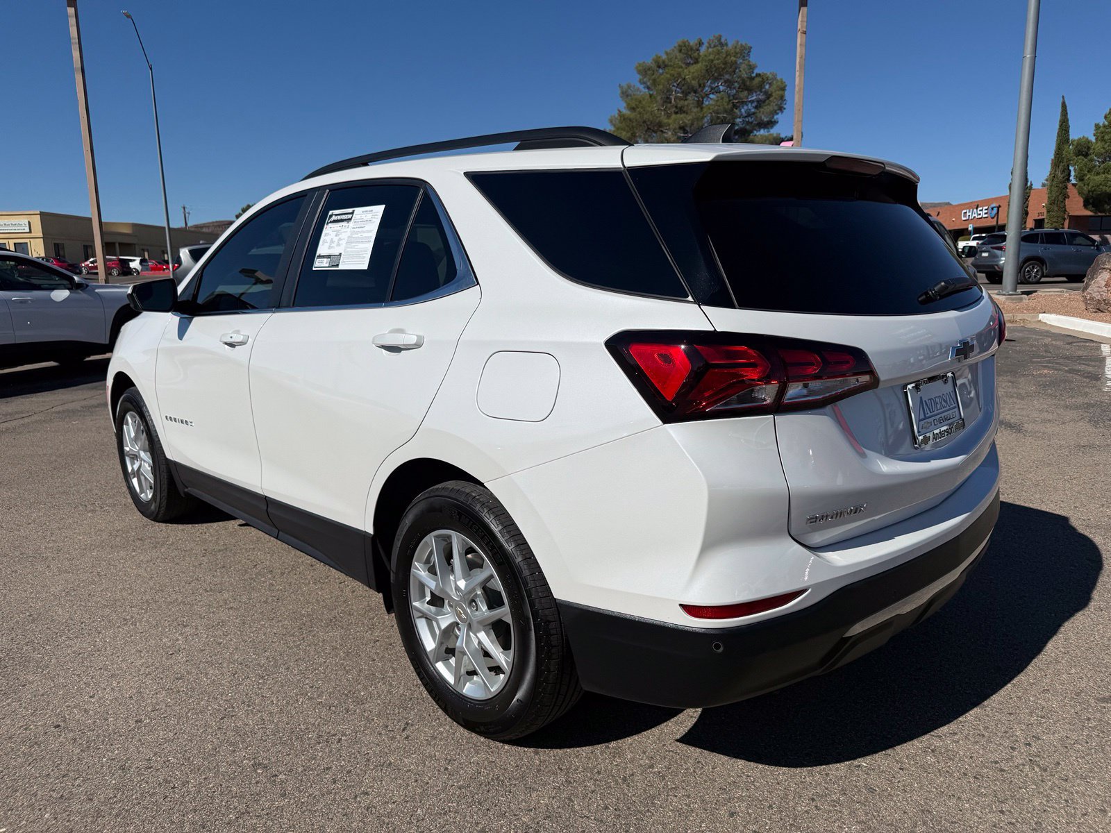 Certified 2024 Chevrolet Equinox LT FWD image 9