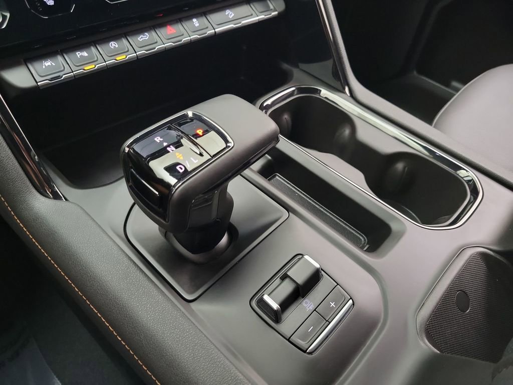 Certified 2026 GMC Sierra 1500 AT4 w/ AT4 Premium Package AWD/4WD image 15