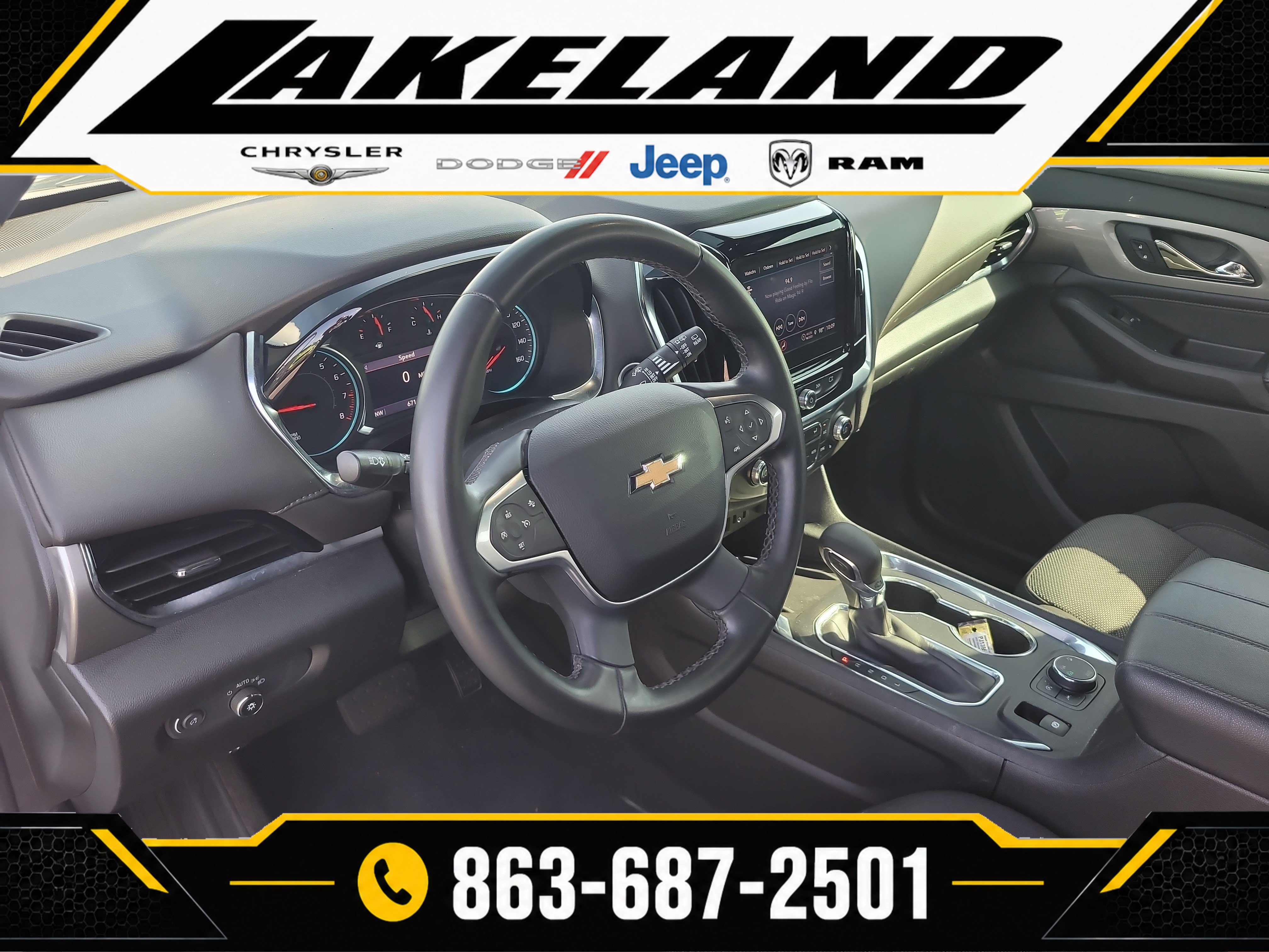 Used 2023 Chevrolet Traverse LT AWD/4WD image 19