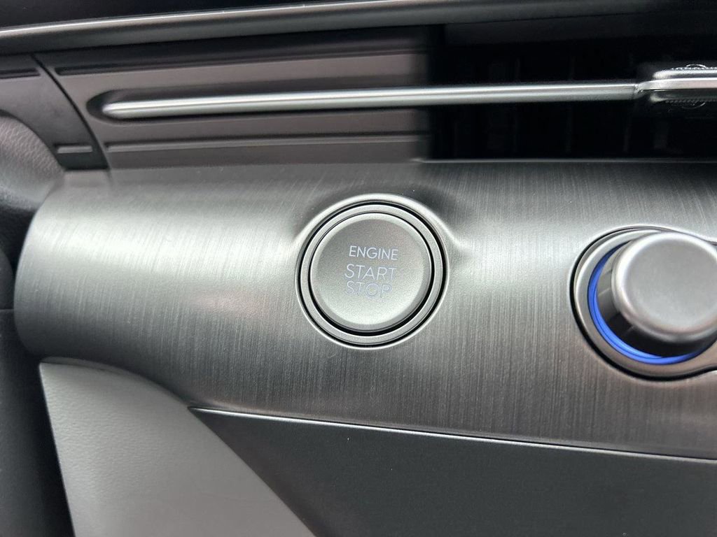 New 2026 Hyundai Kona Limited image 31