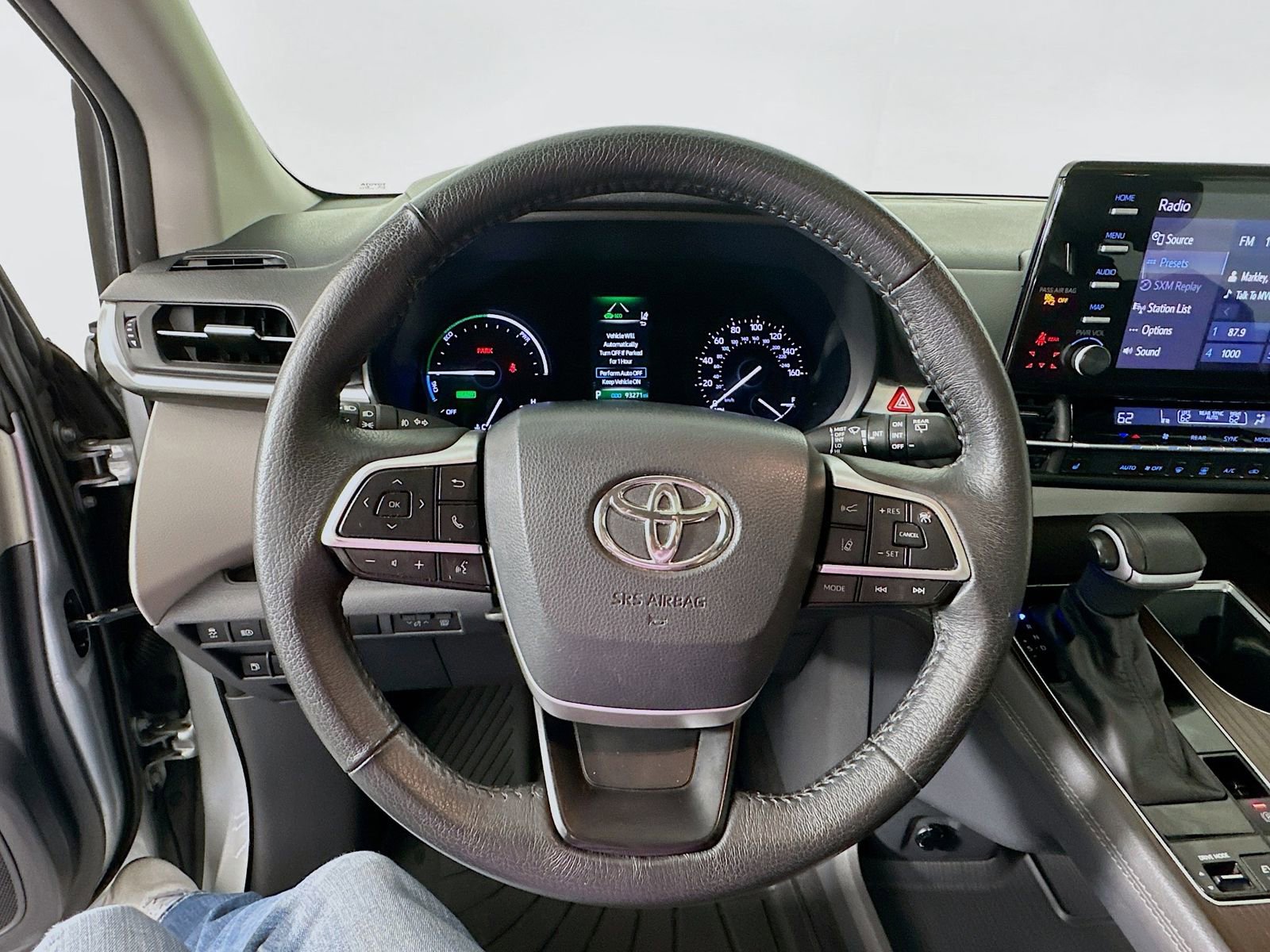 Certified 2021 Toyota Sienna XLE AWD/4WD image 11
