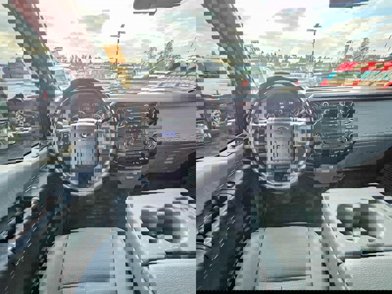 Used 2015 Ford F350 XL w/ Power Equipment Group image 17