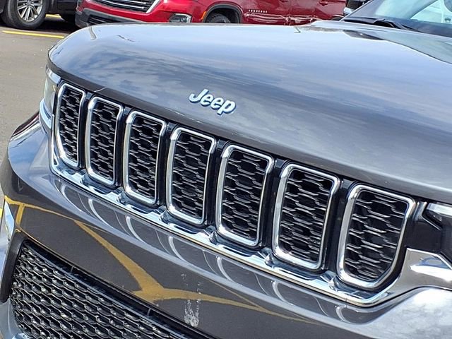 Used 2022 Jeep Grand Cherokee Limited 4xe AWD/4WD image 28