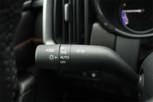 Used 2025 MAZDA CX-50 AWD 2.5 Hybrid w/ Weather Package image 10