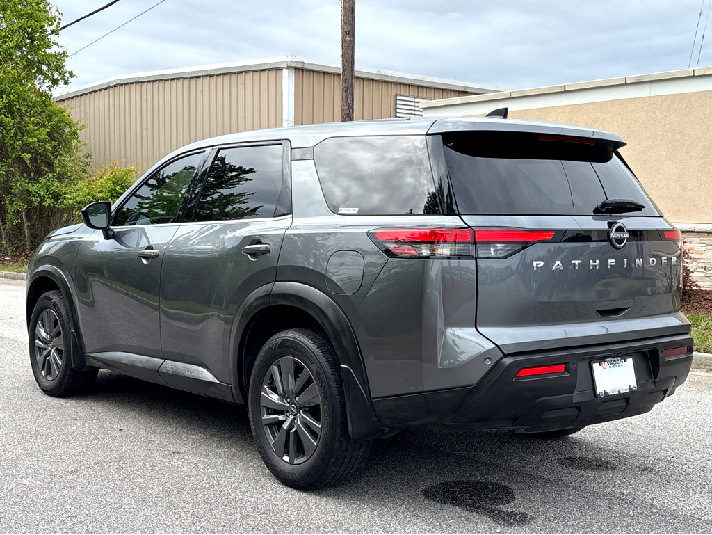 Certified 2024 Nissan Pathfinder S image 27
