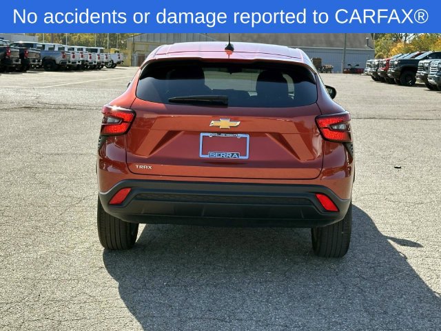 Certified 2024 Chevrolet Trax LS w/ LS Convenience Package FWD image 6