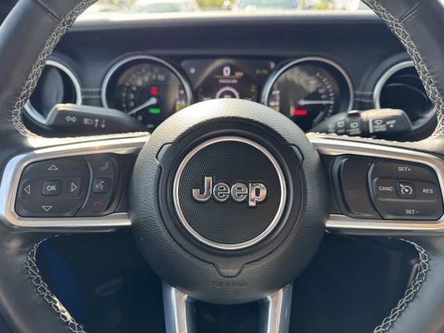 Certified 2022 Jeep Wrangler Unlimited Sahara w/ Cold Weather Group image 20