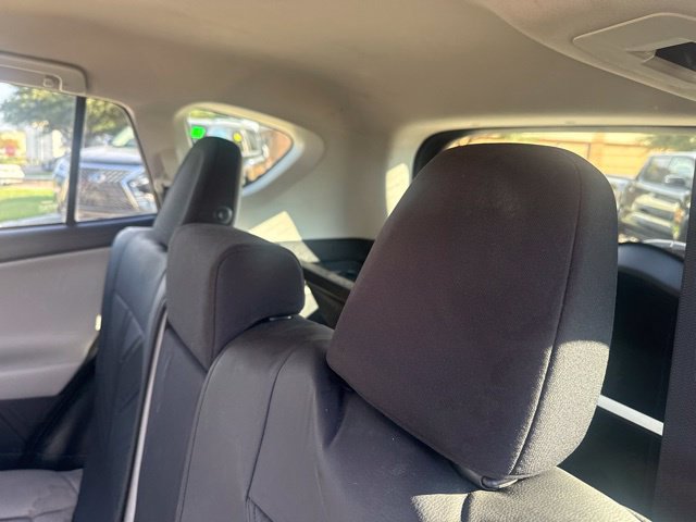 Used 2018 Toyota RAV4 XLE FWD image 8