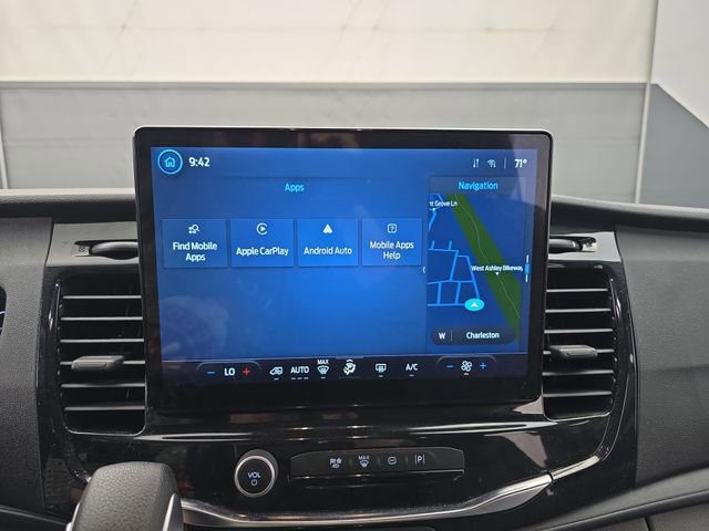 Used 2023 Ford Transit 350 XLT image 28