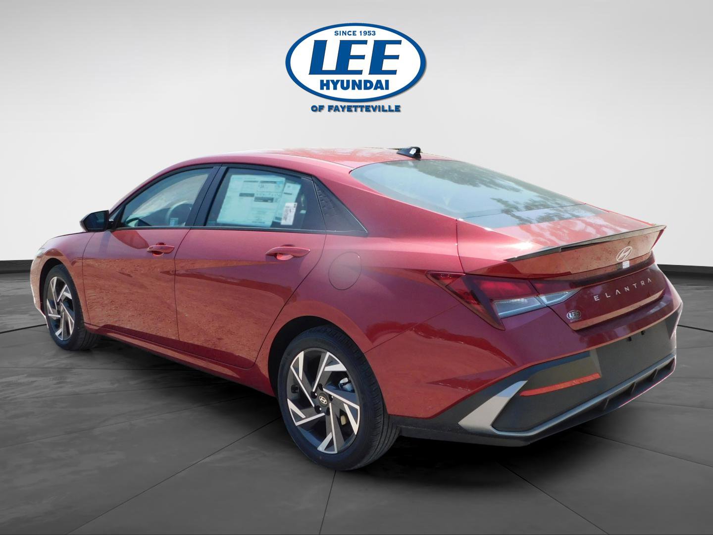 Certified 2025 Hyundai Elantra Sport image 4