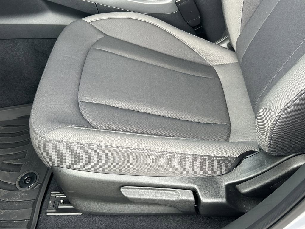 Certified 2025 Subaru Crosstrek 2.0i Premium w/ Popular Package #4 image 21