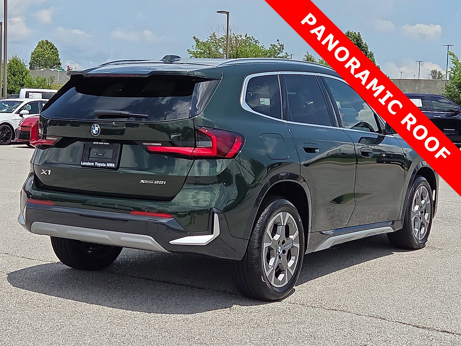Used 2025 BMW X1 xDrive28i w/ Premium Package AWD/4WD image 5