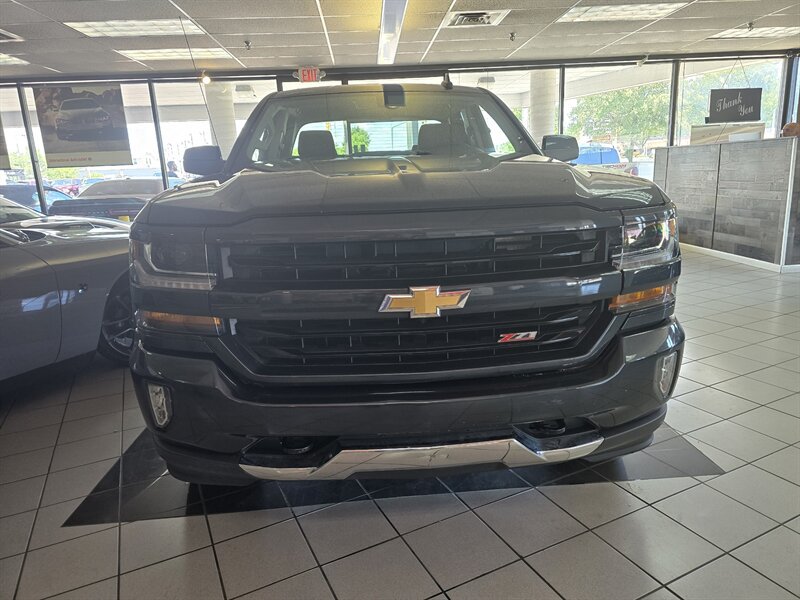 Used 2019 Chevrolet Silverado 1500 LT w/ All Star Edition AWD/4WD image 2