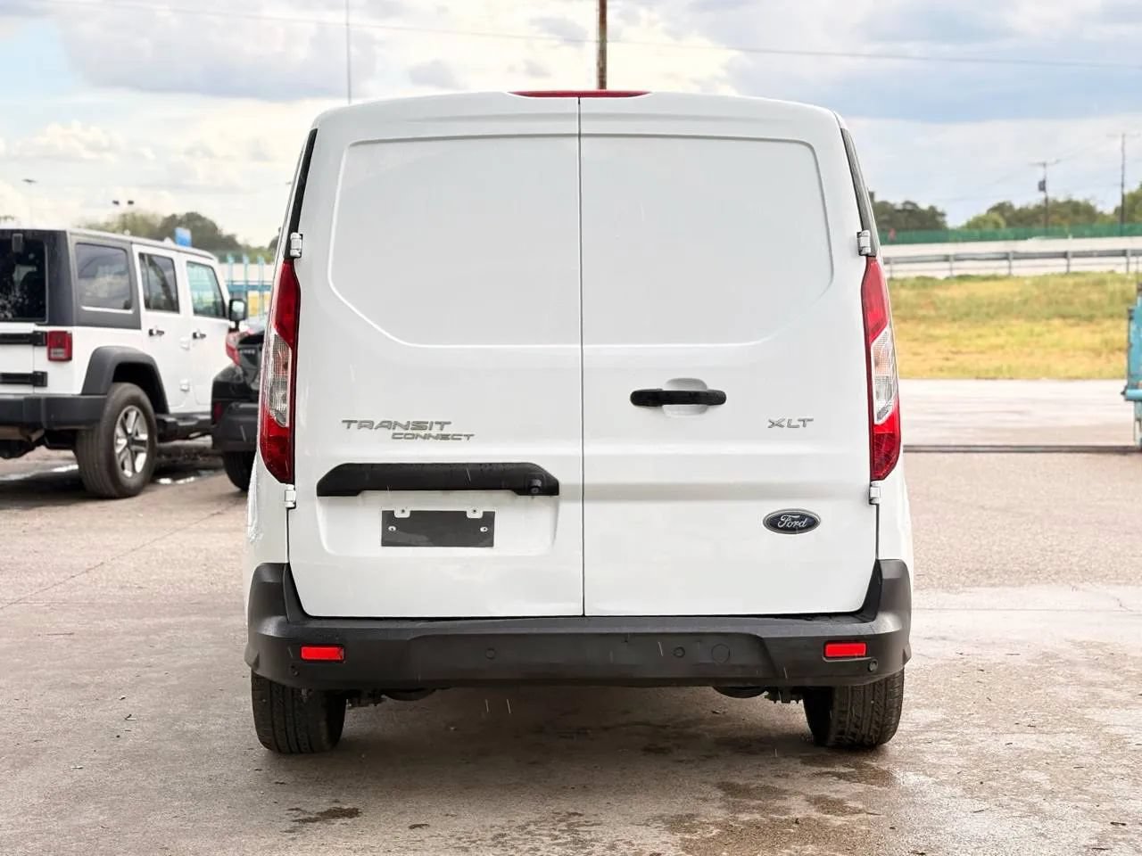 Used 2019 Ford Transit Connect XLT w/ CNG/LPG Engine Prep Package FWD image 4