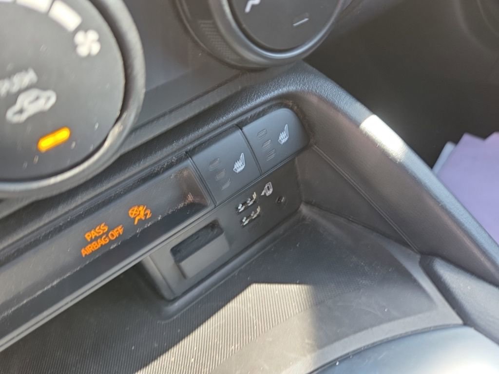 Used 2021 MAZDA MX-5 Miata Club image 29