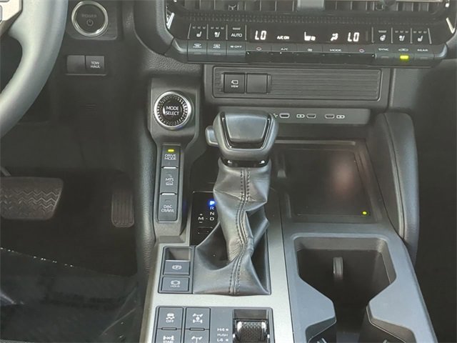 Certified 2025 Toyota Land Cruiser image 19