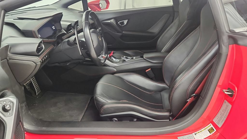 Used 2017 Lamborghini Huracan LP 580-2 RWD image 30