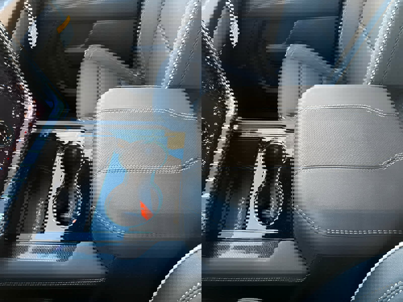 New 2026 GMC Yukon Elevation image 20