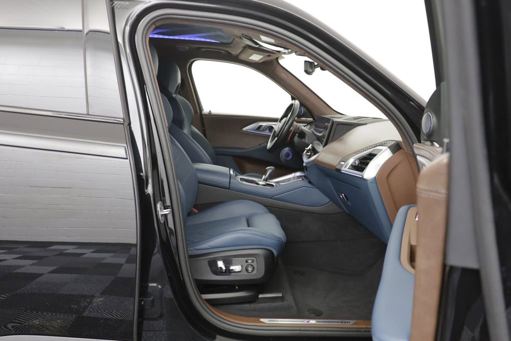 Certified 2023 BMW XM image 21