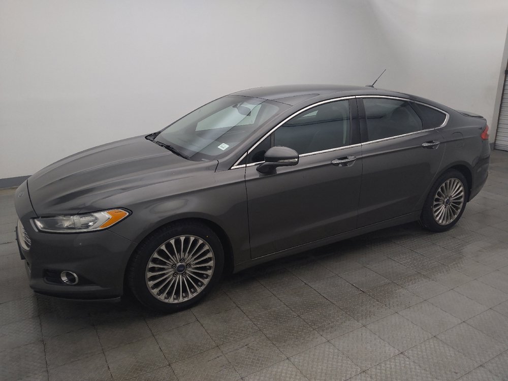 Used 2016 Ford Fusion Titanium AWD/4WD image 2