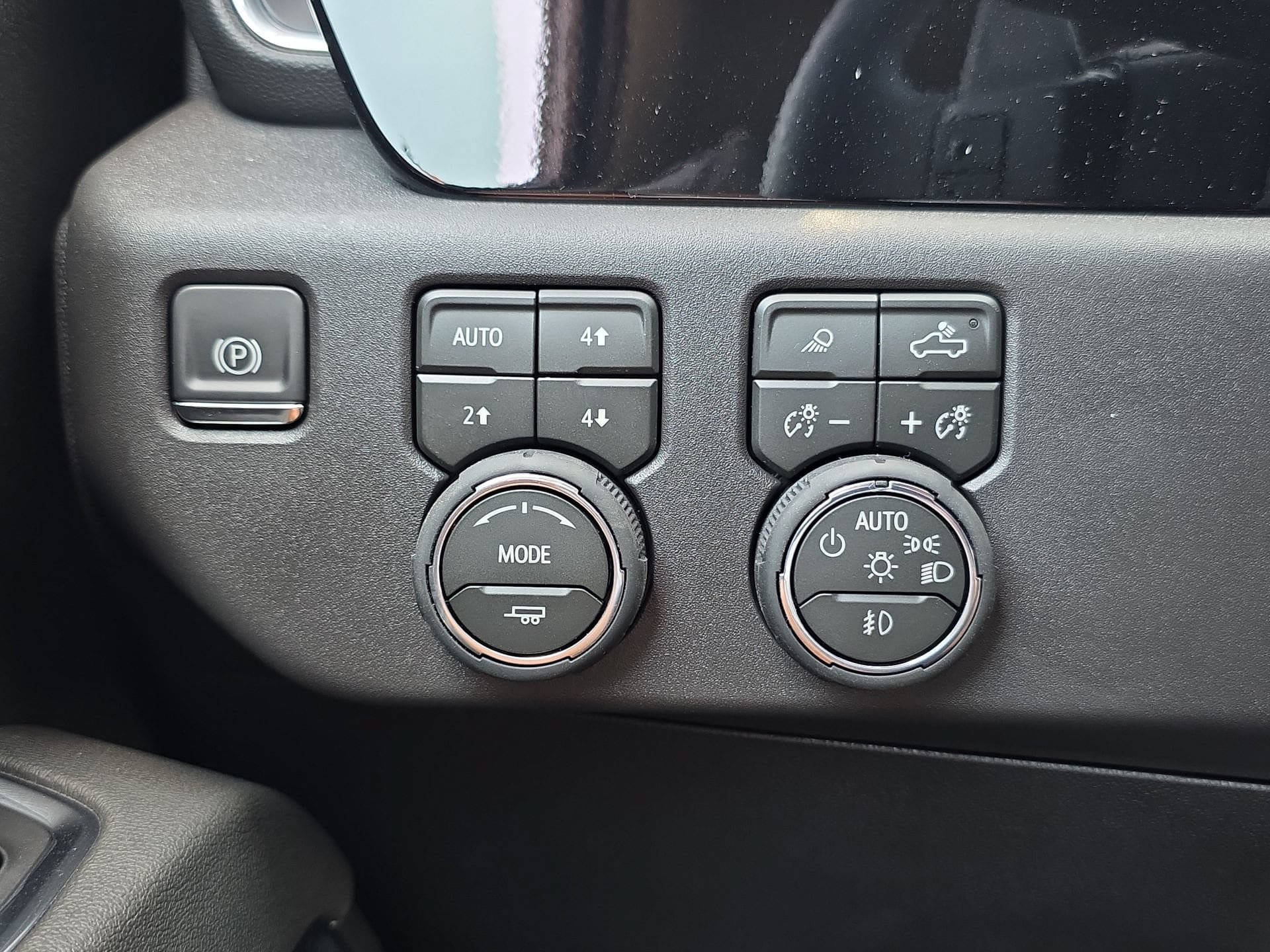 New 2026 Chevrolet Silverado 1500 RST w/ RST All Star Premium Package AWD/4WD image 24