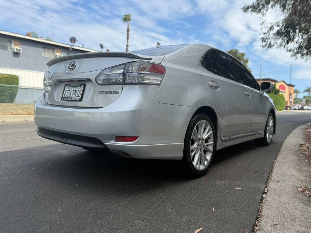 Used 2010 Lexus HS 250h FWD image 11