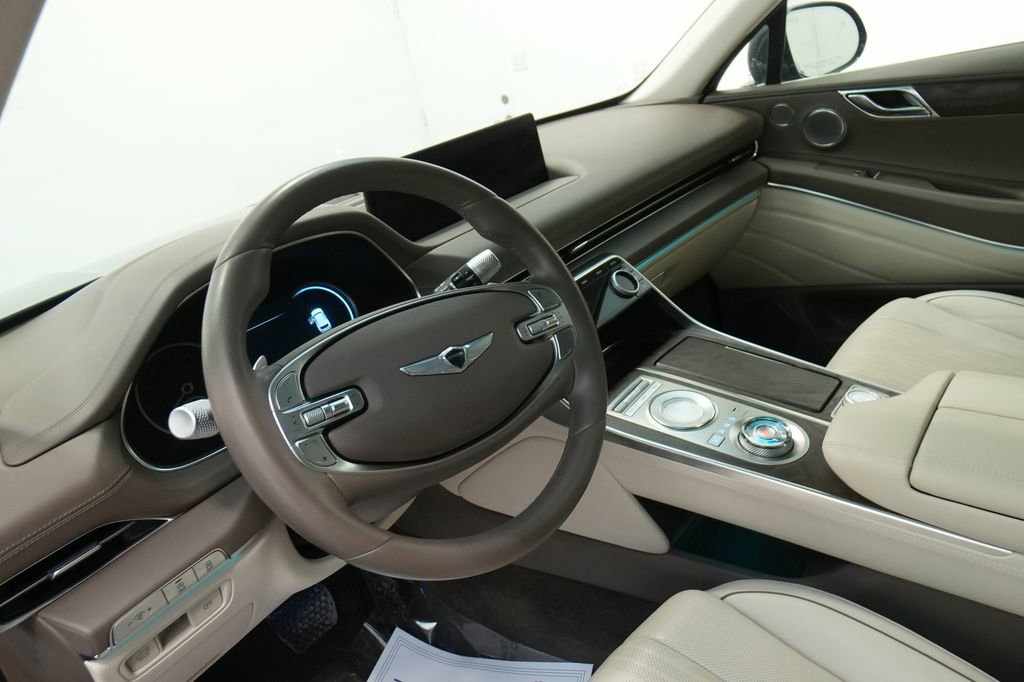 Used 2022 Genesis GV80 2.5T w/ Advanced Package 02 image 14