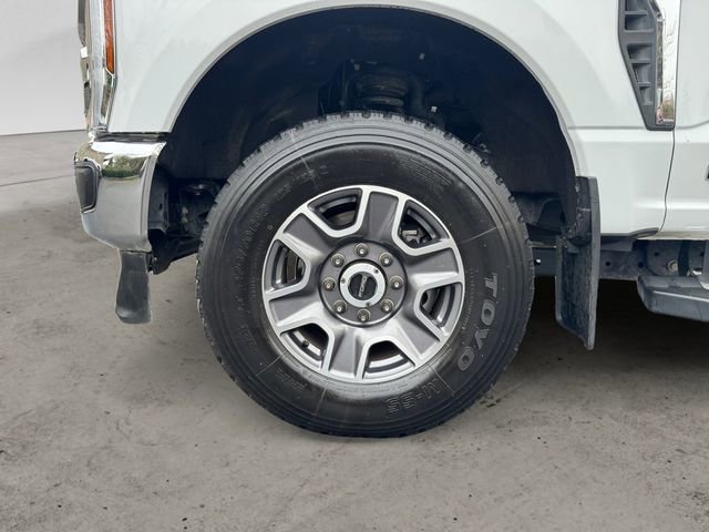 Used 2024 Ford F350 Lariat w/ Camper Package AWD/4WD image 14