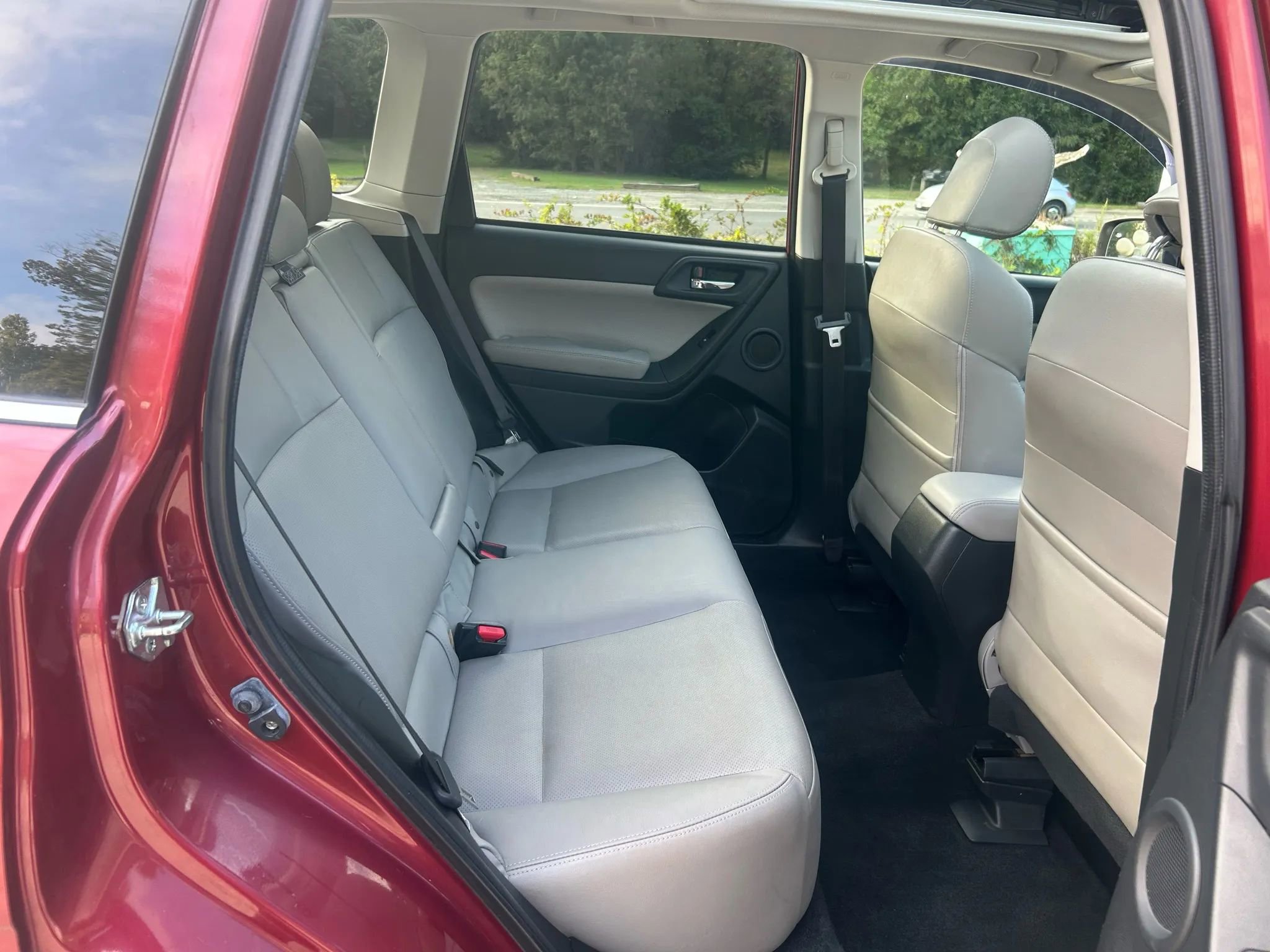 Used 2016 Subaru Forester 2.5i Limited image 19