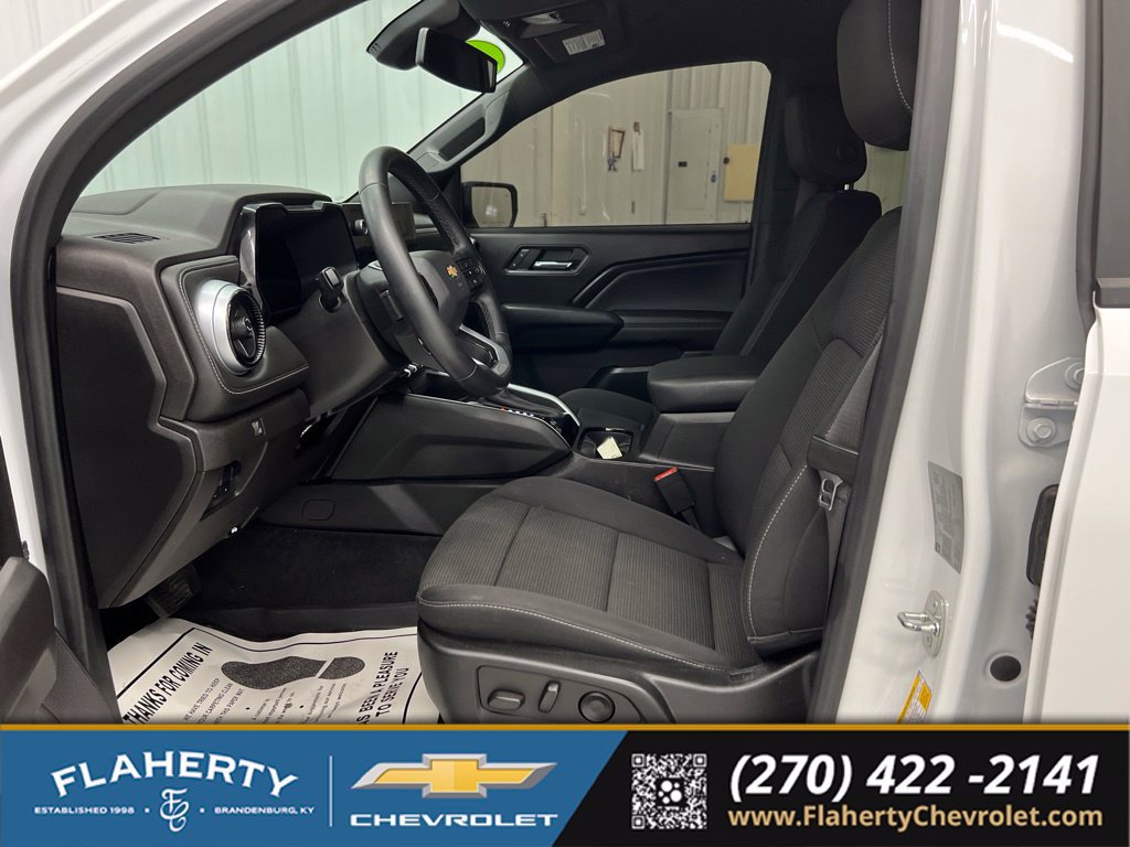 Used 2023 Chevrolet Colorado LT w/ LT Convenience Package II AWD/4WD image 9